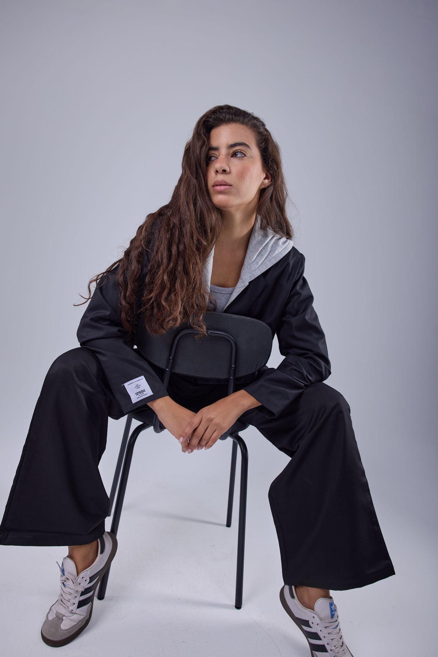 Signature Cropped Blazer - Black