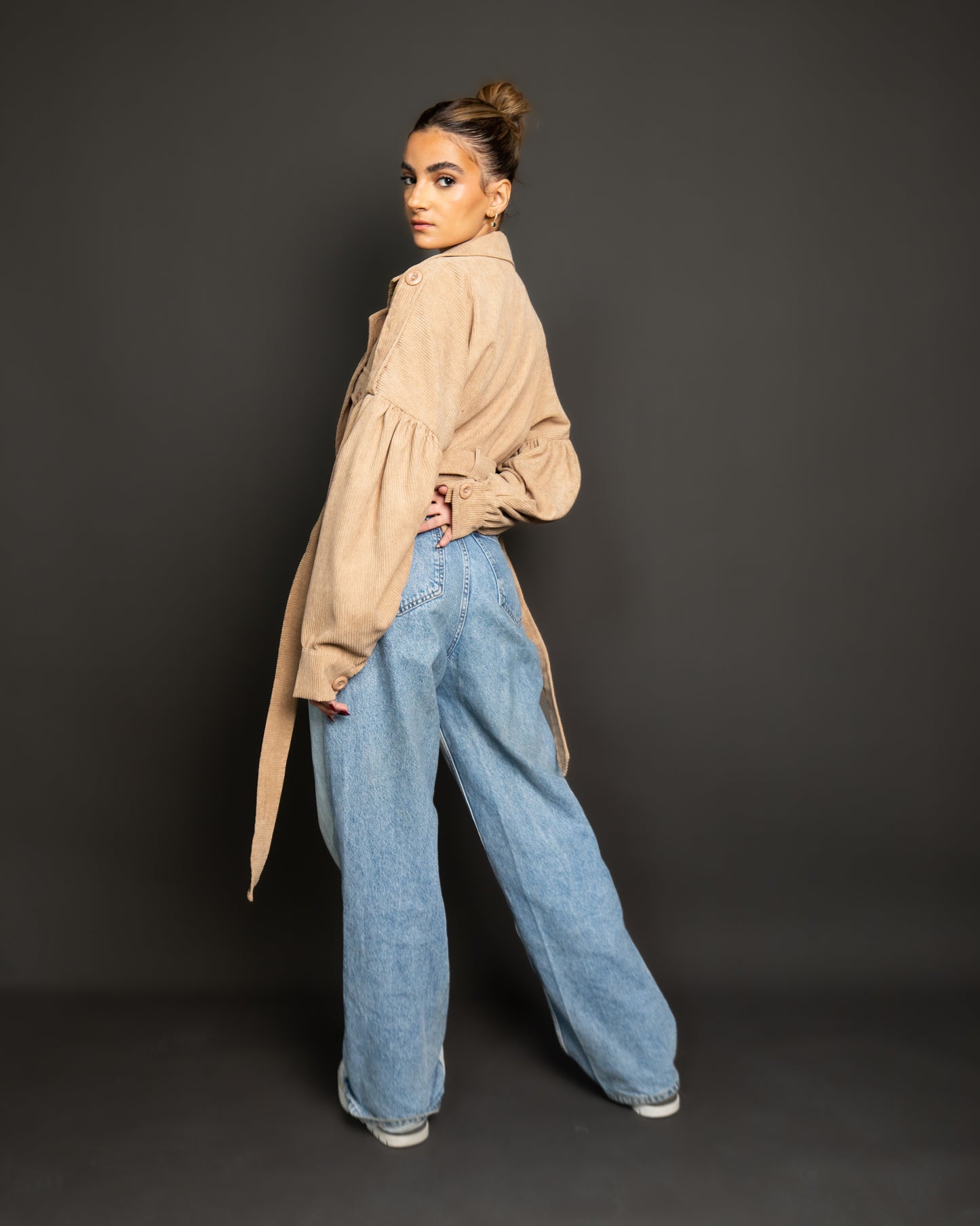 Cloud Cropped Jacket - BEIGE