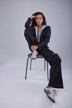 Signature Cropped Blazer - Black