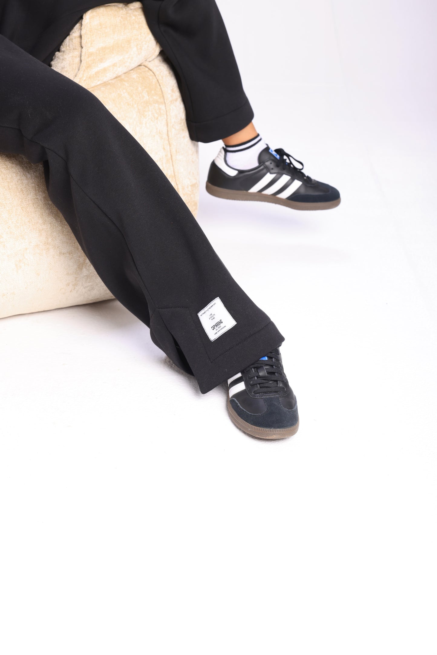 Upside Sweatpants - Black